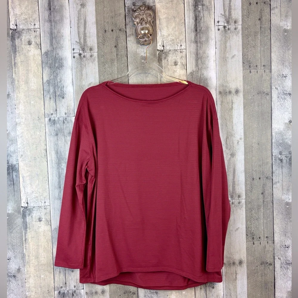 lululemon athletica lululemon back